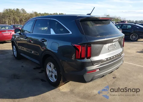 2022 Kia Sorento Lx z USA, uszkodzony, nr VIN 5XYRG4LC1NG155853